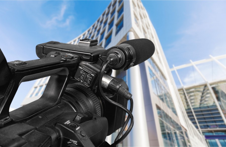 Camera, lens, lenshood.